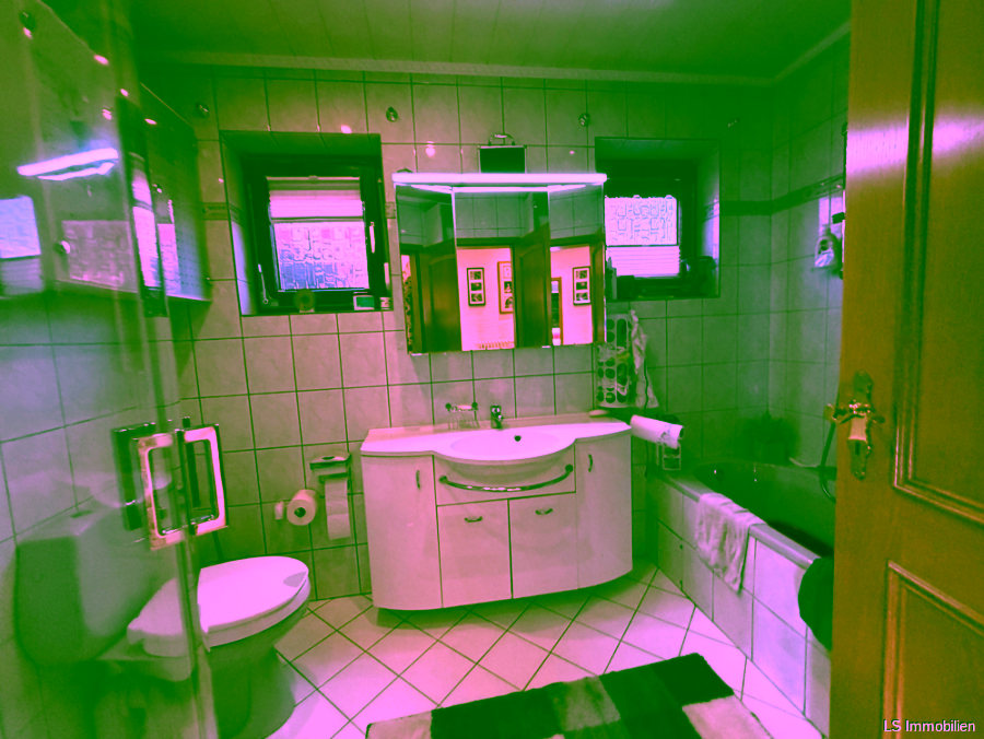 Badezimmer EG