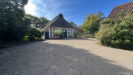 Historisches Reetdachhaus in Ovelgönne - Ansicht Vorn