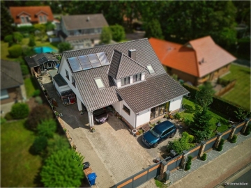 Wohnen, Leben, Genießen ,großzügiges Haus mit Remise & Outdoorküche, 26215 Wiefelstede / Ofenerfeld, Einfamilienhaus