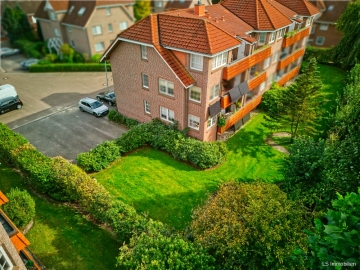 Attraktive Eigentumswohnung im Herzen des Kurortes, Eigennutzung oder Kapitalanlage., 26160 Bad Zwischenahn, Dachgeschosswohnung