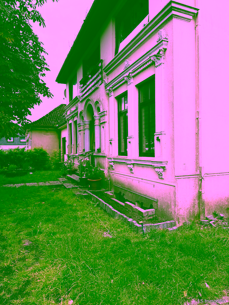 Strassenseite